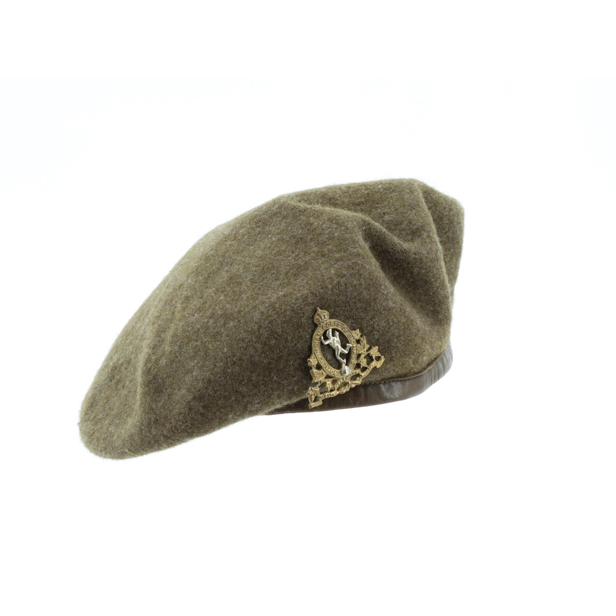 Béret Canadian 1945 & Cap Badge Royal Canadian Corps of Signals Béret Canadian 1945 & Cap Badge Royal Canadian Corps of Signals