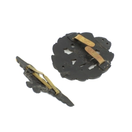 Cap badge "Economic" Royal Air Force dans Eagle Cap Badge