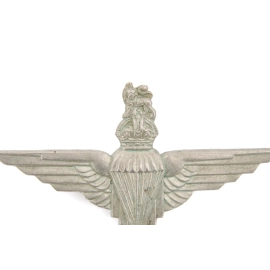 Cap badge Parachute Regiment British Airborne