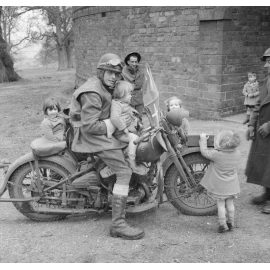 Helmet Dispatch Rider British Army 1943