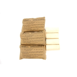 Medical Bag “Outfit First Aid” 1942