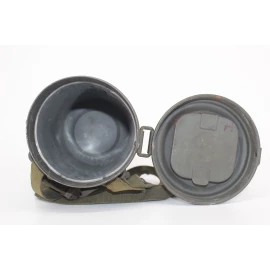 Boitier de masque  anti-gaz  Wehrmacht Camouflé 1940