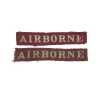 Paire d'Insignes "Airborne" Strip Imprimés