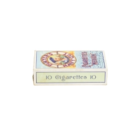 Pack of 10 Player’s Navy Cut “Medium” Cigarettes