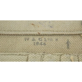 Porte cartes blancoté British Army 1944