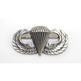 Badge Parachutist's US Army
