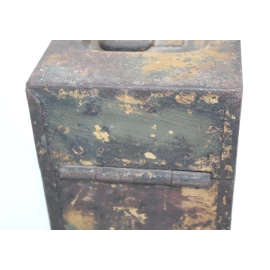 Ammunitions box  2cm Flak 30-38 camouflaged