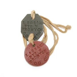 Paire de plaques d'identité  W. Pronych British Army