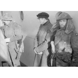 Helmet MKII Canadian 1942 & Anti-gas Helmet Cover