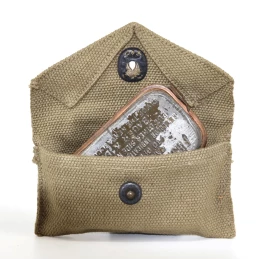 First aid pouch US Army 1942