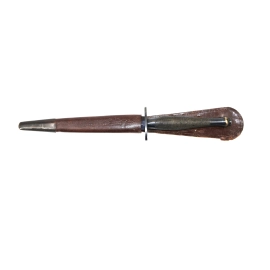 Fairbairn Sykes B-2 Dagger